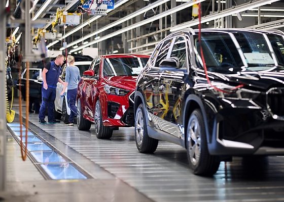BMW’s Regensburg Plant, Which Produces 1,400 X1/X2 Models Every Day, Wins “Factory Of The Year” 2024 - autojosh