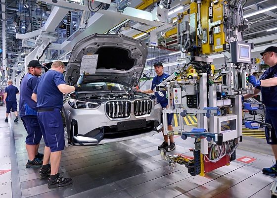 BMW’s Regensburg Plant, Which Produces 1,400 X1/X2 Models Every Day, Wins “Factory Of The Year” 2024 - autojosh