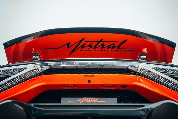 Bugatti Finally Delivers The $16 Million, 1-of-1 W16 Mistral ‘World Record Car’ - autojosh