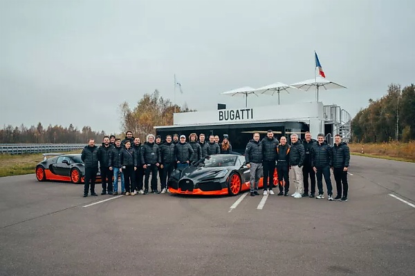 Bugatti W16 Mistral Hits 282-mph, Sets A New Top-speed World Record For An Open-top Car - autojosh