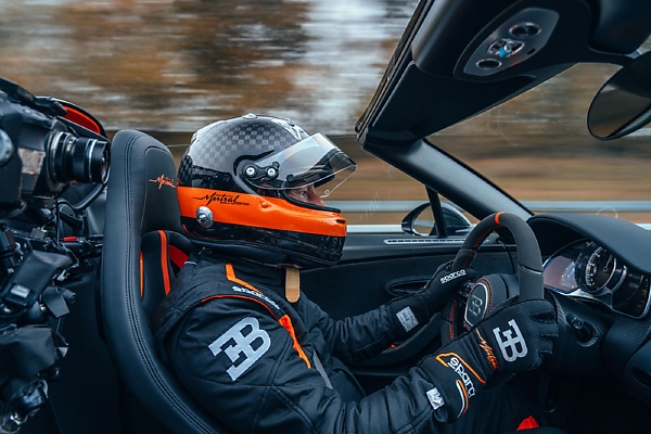 Bugatti W16 Mistral Hits 282-mph, Sets A New Top-speed World Record For An Open-top Car - autojosh