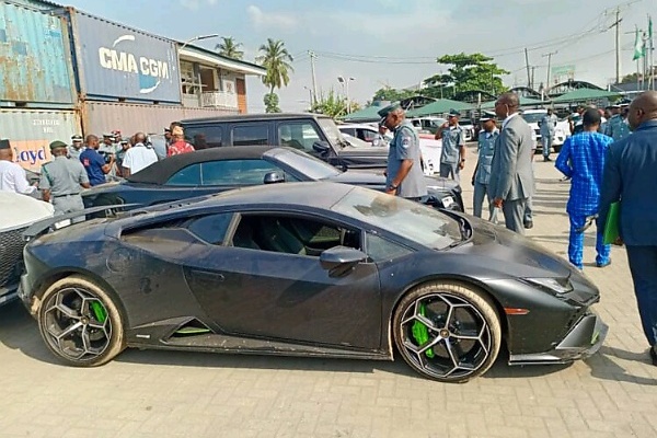 Customs Returns Stolen Rolls-Royce, Lamborghini, Range Rovers, 18 Other Cars Worth ₦1.8B To Canada - autojosh 
