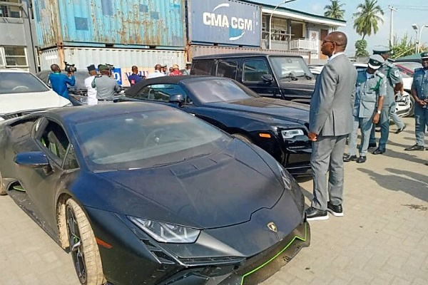 Customs Returns Stolen Rolls-Royce, Lamborghini, Range Rovers, 18 Other Cars Worth ₦1.8B To Canada - autojosh 
