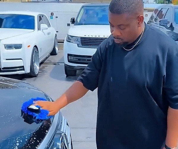 Don Jazzy Shows Off His New Rolls-Royce Phantom, Range Rover And Cadillac Escalade Worth Over N2 Billion - autojosh 