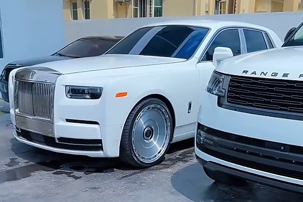 Don Jazzy Shows Off His New Rolls-Royce Phantom, Range Rover And Cadillac Escalade Worth Over N2 Billion - autojosh 