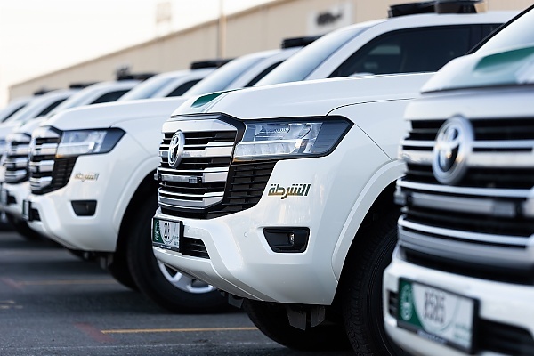 Dubai Police Adds 200 High-Tech Toyota Land Cruiser SUVs To Its Patrol Fleet - autojosh 