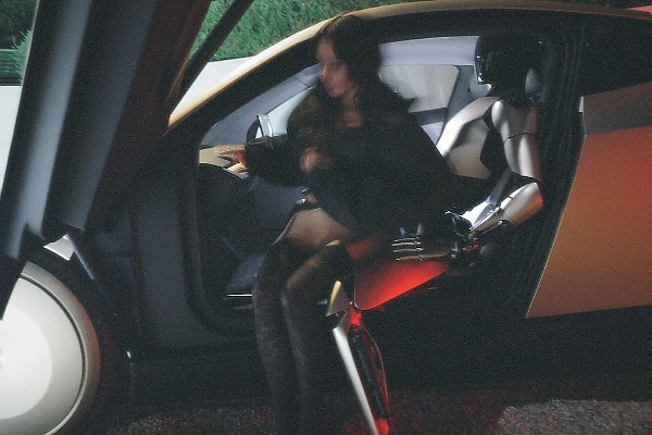 Kim Kardashian Shares Her Photo Shoot With Tesla’s Optimus Robot And Self-driving Cybercab - autojosh 