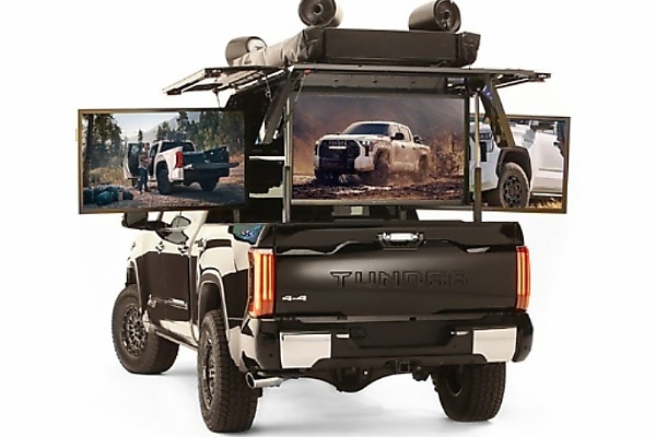 Toyota’s ‘Ultimate Tailgate Tundra’ Which Pops Out Five 55-inch Screens Is Designed For Football Fans - autojosh