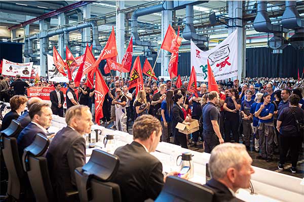 Thousands Of Volkswagen Workers Demonstrate Outside The Company's Headquarters