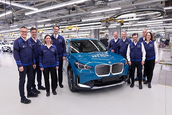 BMW Group Plant Regensburg Produces A Record 100,000 Fully-electric Vehicles In 2024 - autojosh 