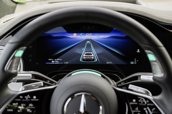 Drive Pilot : Mercedes S-Class, EQS Gets 95 km/h Hands-free ‘Level 3’ Driving On German Highways - autojosh 