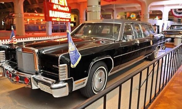 Photos : 1972 Lincoln Continental Presidential Limo Used By Jimmy Carter On Display At The Henry Ford Museum - autojosh