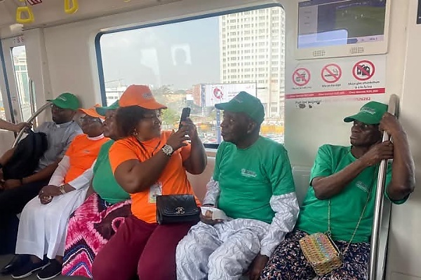 Lagos First Lady Hosts 100 Elderly Citizens On Lagos Blue Line Train Ride From Marina To Mile 2 - autojosh 