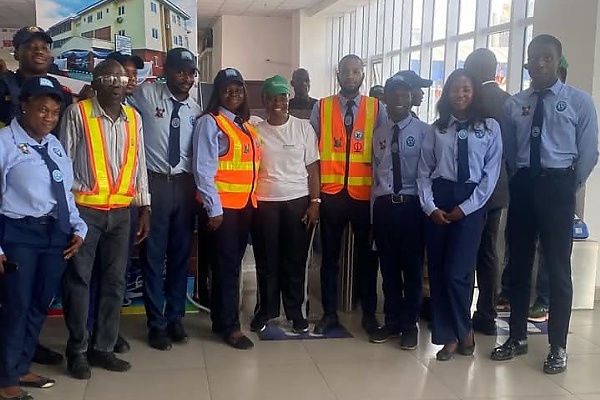 Lagos First Lady Hosts 100 Elderly Citizens On Lagos Blue Line Train Ride From Marina To Mile 2 - autojosh 