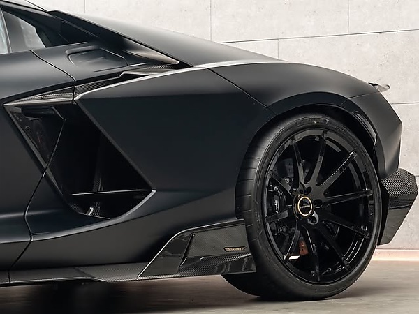 This Head-tuning “Mansory Initiate” Is A Lamborghini Revuelto On Steroids (PHOTOS) - autojosh 