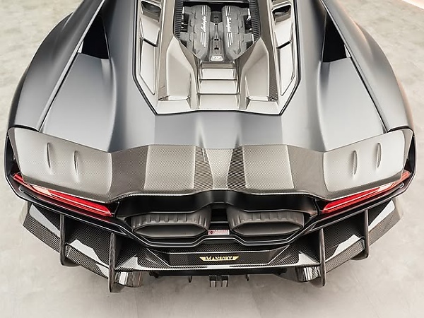 This Head-tuning “Mansory Initiate” Is A Lamborghini Revuelto On Steroids (PHOTOS) - autojosh 