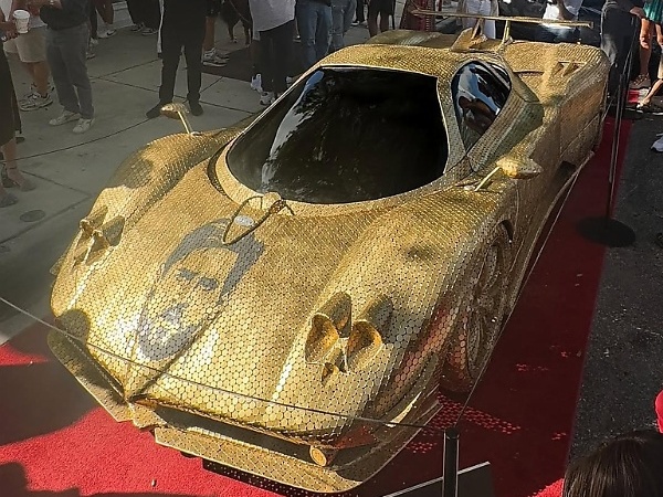 Art-inspired Pagani Zonda With The Face Of Lionel Messi Was Built Out Of 100,000 Gold Coins - autojosh