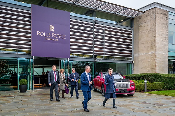 Queen Elizabeth’s Only Daughter Tours Rolls-Royce’s HQ, Where ‘The Best Car In The World’ Are Built - autojosh 