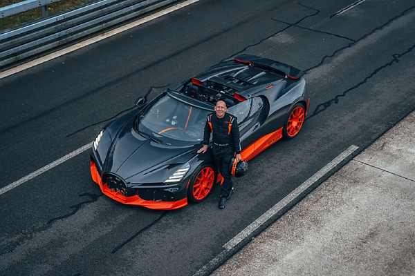 All Four World Record-holding Bugatti Cars Owned By Special Indian Client As Part Of “The Singh Collection” - autojosh 