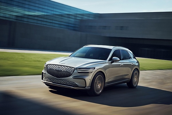 Genesis Unveils Redesigned 2026 Electrified GV70 SUV - autojosh 