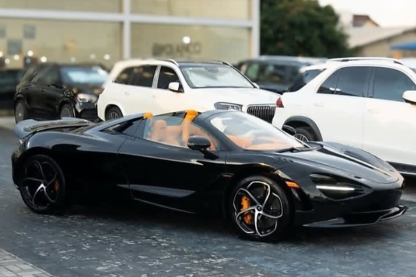 Wizkid Splashes ₦1.7 Billion On A Brand McLaren 750S Convertible - autojosh 