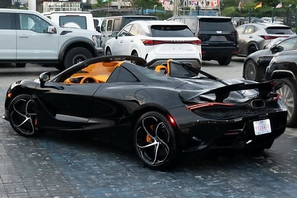 Wizkid Splashes ₦1.7 Billion On A Brand McLaren 750S Convertible - autojosh