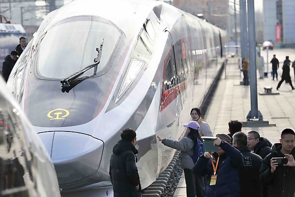 China’s CR450AF On Track To Be The World’s Fastest High-speed Train When It Enters Service - autojosh 