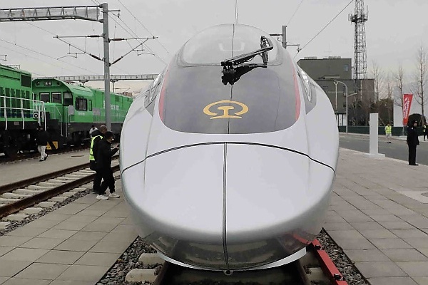 China’s CR450AF On Track To Be The World’s Fastest High-speed Train When It Enters Service - autojosh 