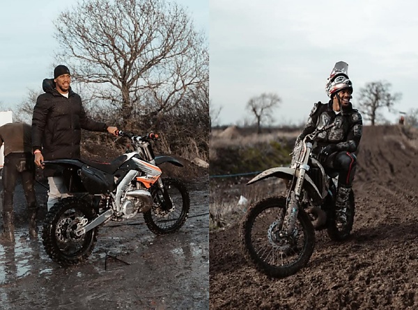 Watch As Shirtless Anthony Joshua Enjoys Motorcycle Ride Around A Compound In Sagamu - autojosh 