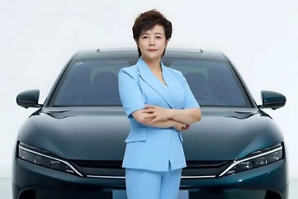 BYD’s Executive Vice President, Stella Li, Named 2025 World Car Person Of The Year - autojosh 