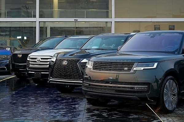 Today’s Photos : 4 Of The Biggest Ultra-luxury SUVs Looking For New Owners - Which Is Your Dream Car? - autojosh 