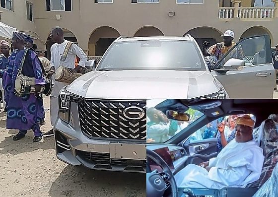 Davido Presents GAC GS8 SUV To Timi Of Ede - autojosh