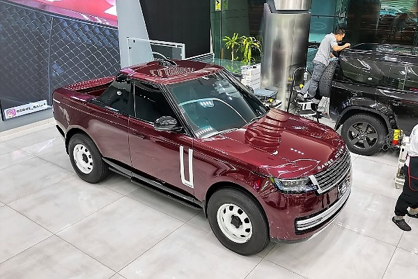 Someone Converted Latest-Gen Range Rover SUV Into An Ultimate Luxury Pickup Truck - autojosh 