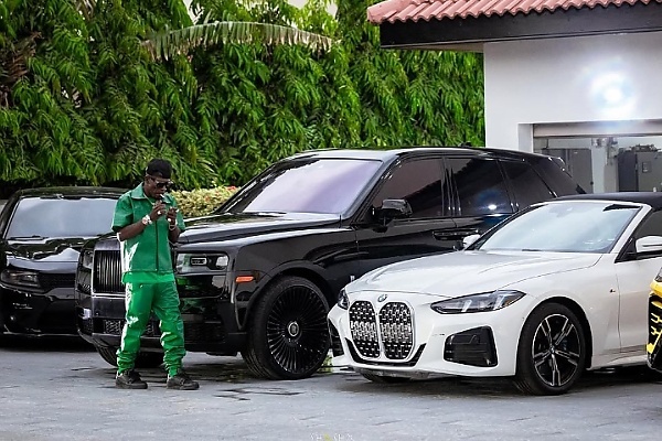 Today’s Photos : Ghanaian Music Star, Shatta Wale, Takes Delivery Of His Rolls-Royce Cullinan - autojosh 