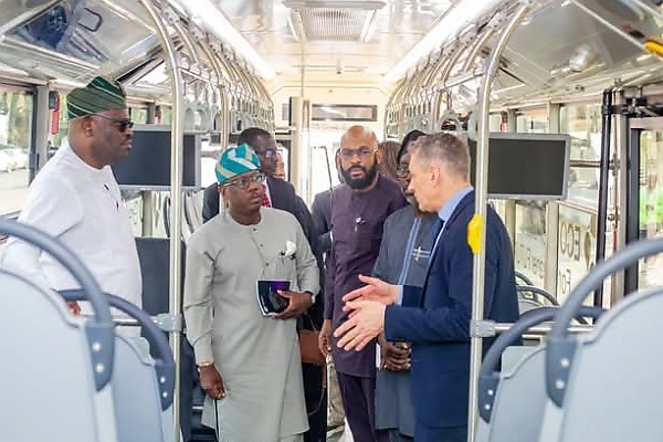 PCNGI Impressed As 360 ECO Group’s CNG Bus Used ₦125k Fuel From Lagos To Abuja, Saved ₦500 - autojosh 