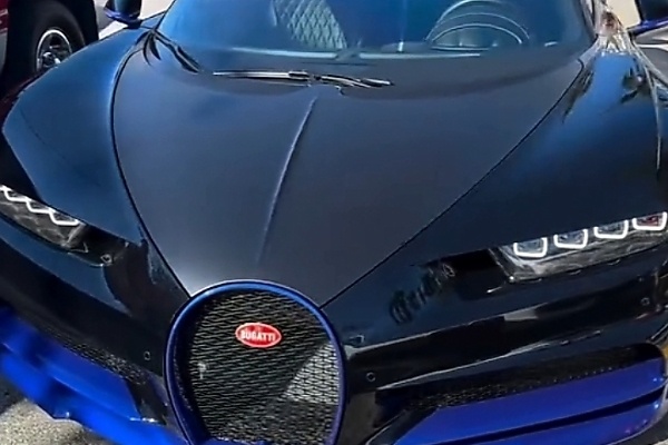 Car Dealer Flaunts 1-of-500 Bugatti Chiron Worth $3.7 Million Enroute To Lagos, Nigeria - autojosh