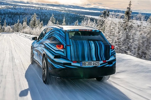 All-new Electric Mercedes-Benz GLC Conquers Snow-covered Roads During Cold Winter Testings - autojosh 