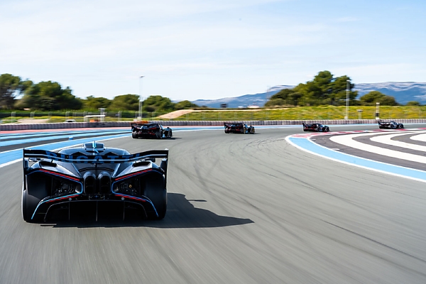 Feeling The Track : Four Bugatti Bolide Owners Unleash Their Machines In Full-track Sessions - autojosh 