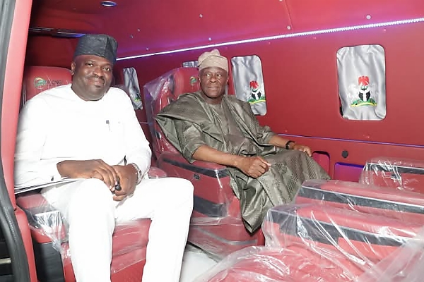 Photo News : Locally Produced CNG-powered VIP Bus Joins Tinubu’s Presidential Fleet - autojosh 