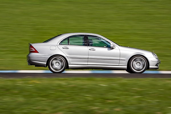 The S-Class-Inspired Mercedes-Benz C-Class (203 Model Series) Turns 25 - autojosh 