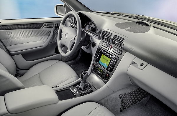 The S-Class-Inspired Mercedes-Benz C-Class (203 Model Series) Turns 25 - autojosh 
