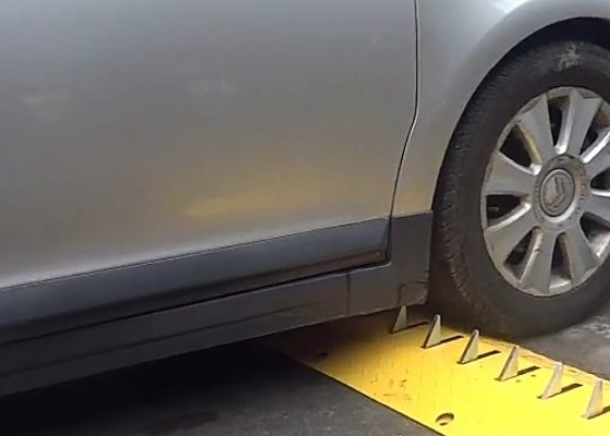 Tyre Killer : Oyo Introduces One-way Tyre Spikes To Deter Motorists Against One-way Driving (Video) - autojosh