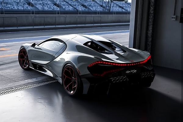 New Équipe Pur Sang Package Adds 8 Exhaust Pipes, Rear Wing To $4.1m Bugatti Tourbillon Hypercar - autojosh
