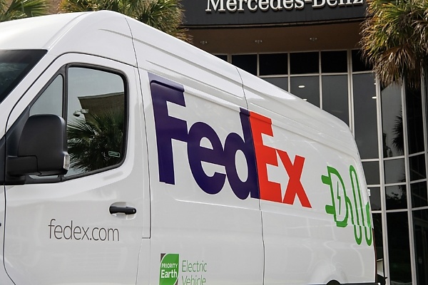 5 Millionth Mercedes-Benz Sprinter Rolls Off The Assembly Line - Handed Over To FedEx - autojosh 