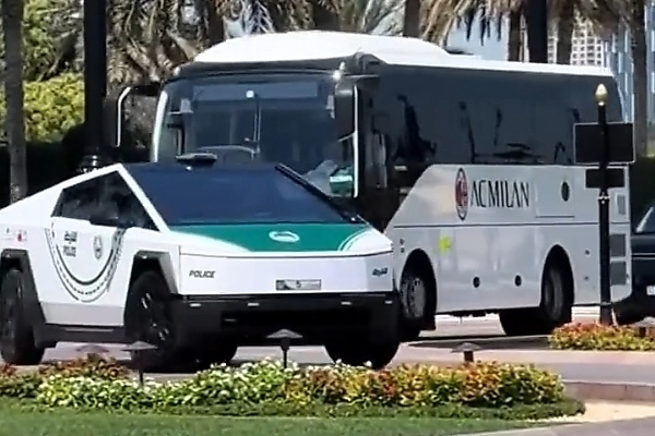AC Milan Team Bus Escorted By Dubai Police Tesla Cybertruck And G63-based ‘Mansory P720’ - autojosh