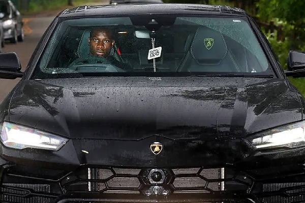 Police Impounds Man U Goalkeeper André Onana’s Lamborghini Urus For Having No Insurance - autojosh 