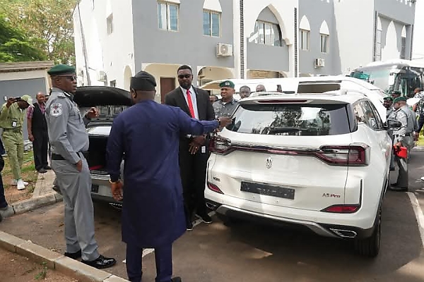 Nigeria Customs Boss Inspects Made-in-Nigeria Vehicles, Expresses Satisfaction With Their Quality - autojosh