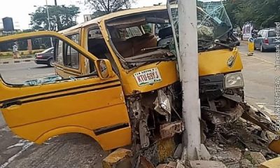 “Don’t Drink and Drive” : Four Injured As Drunk Commercial Bus Driver Crashes Into Streetlight In Lagos - autojosh