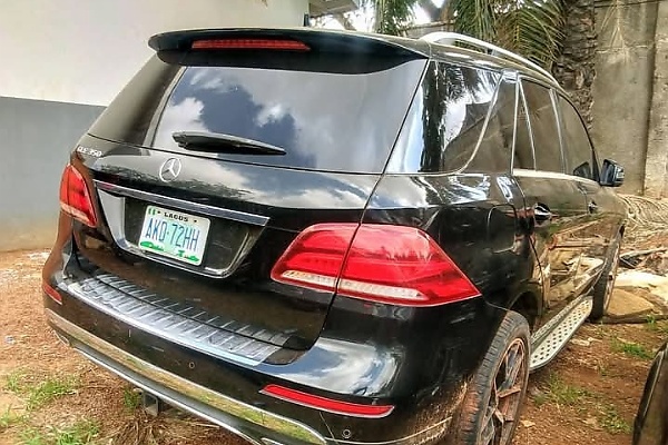 EFCC Arrests 98 Suspected Internet Fraudsters In Enugu And Kwara, Recovers 28 Luxury Cars (Photos) - autojosh 