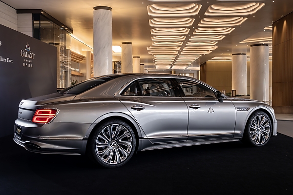9 Bespoke Bentley Flying Spurs Join The Galaxy Macau Resort In China As Chauffeur-driven Cars - autojosh 